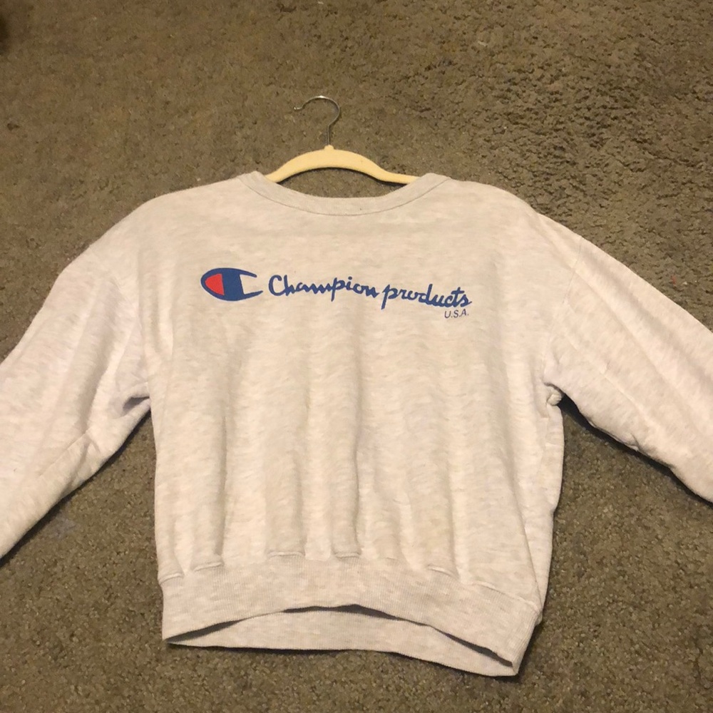 Vintage Champion Cropped Sweatshirt